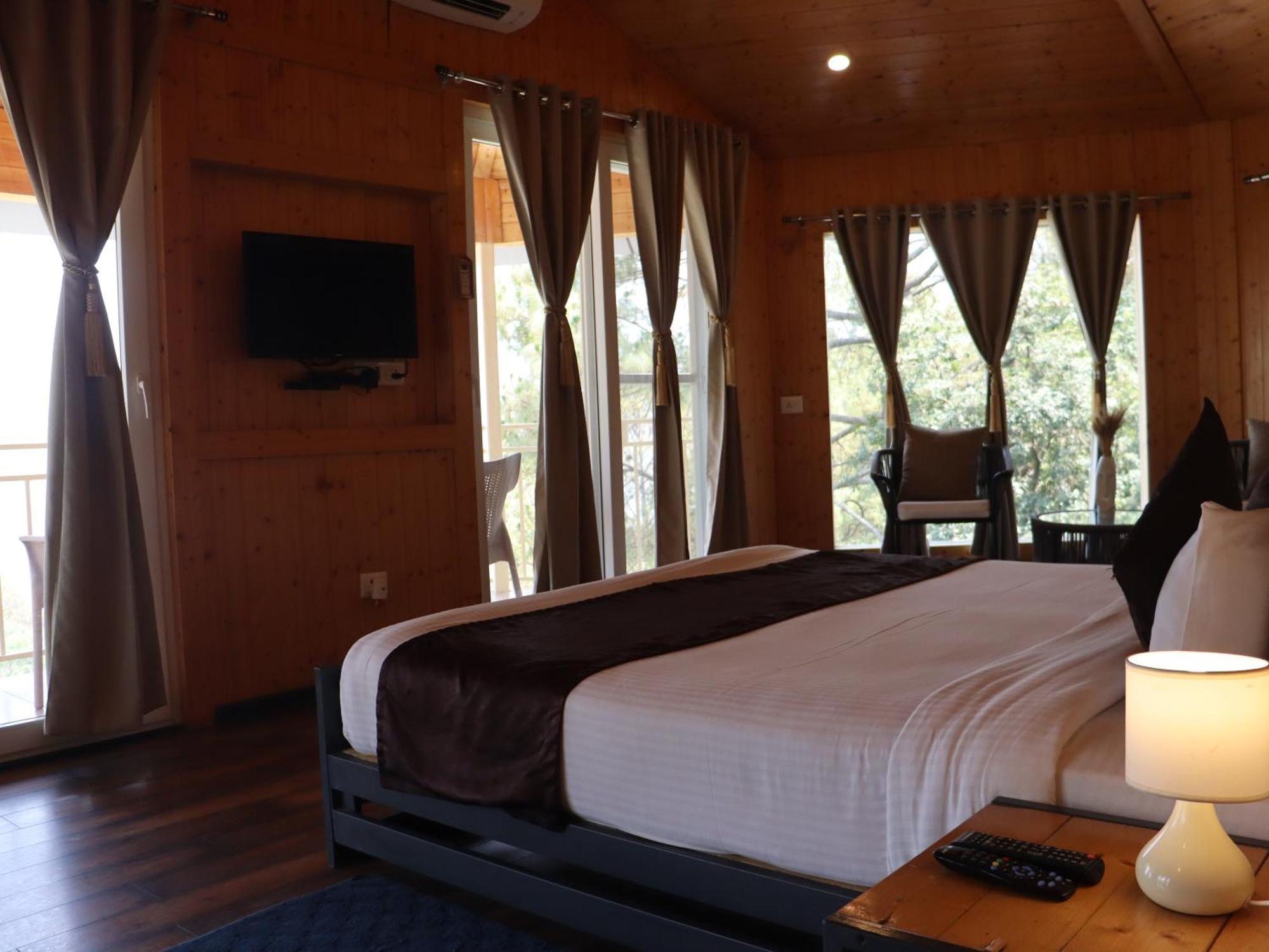The Woods Retreat Hotel Lansdowne Eksteriør billede